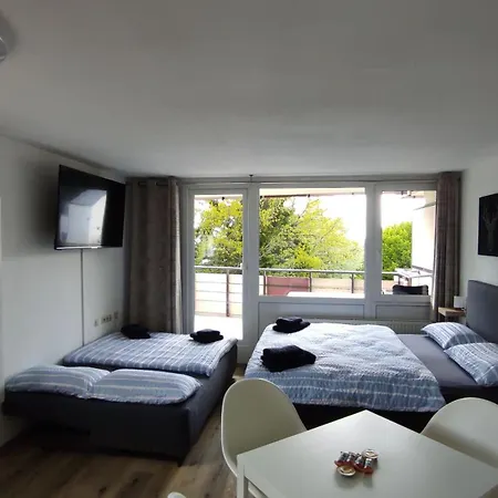 In Mit Grossem Balkon Apartment *